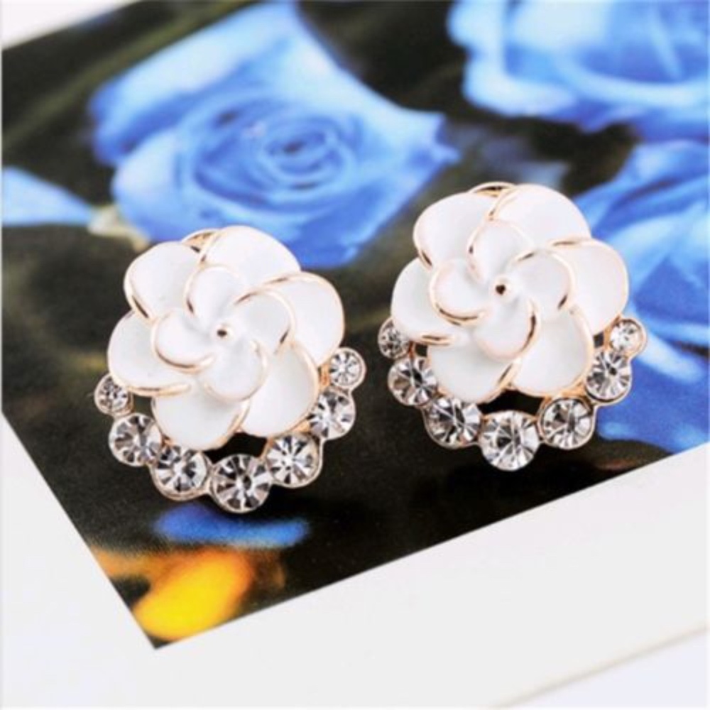 Flower Enamel Crystal Earrings in White and Gold